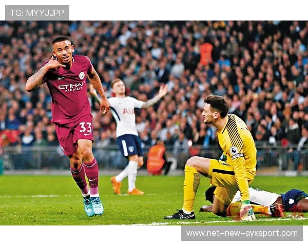 “阿仙奴战热刺：激战香港，谁能称雄？”